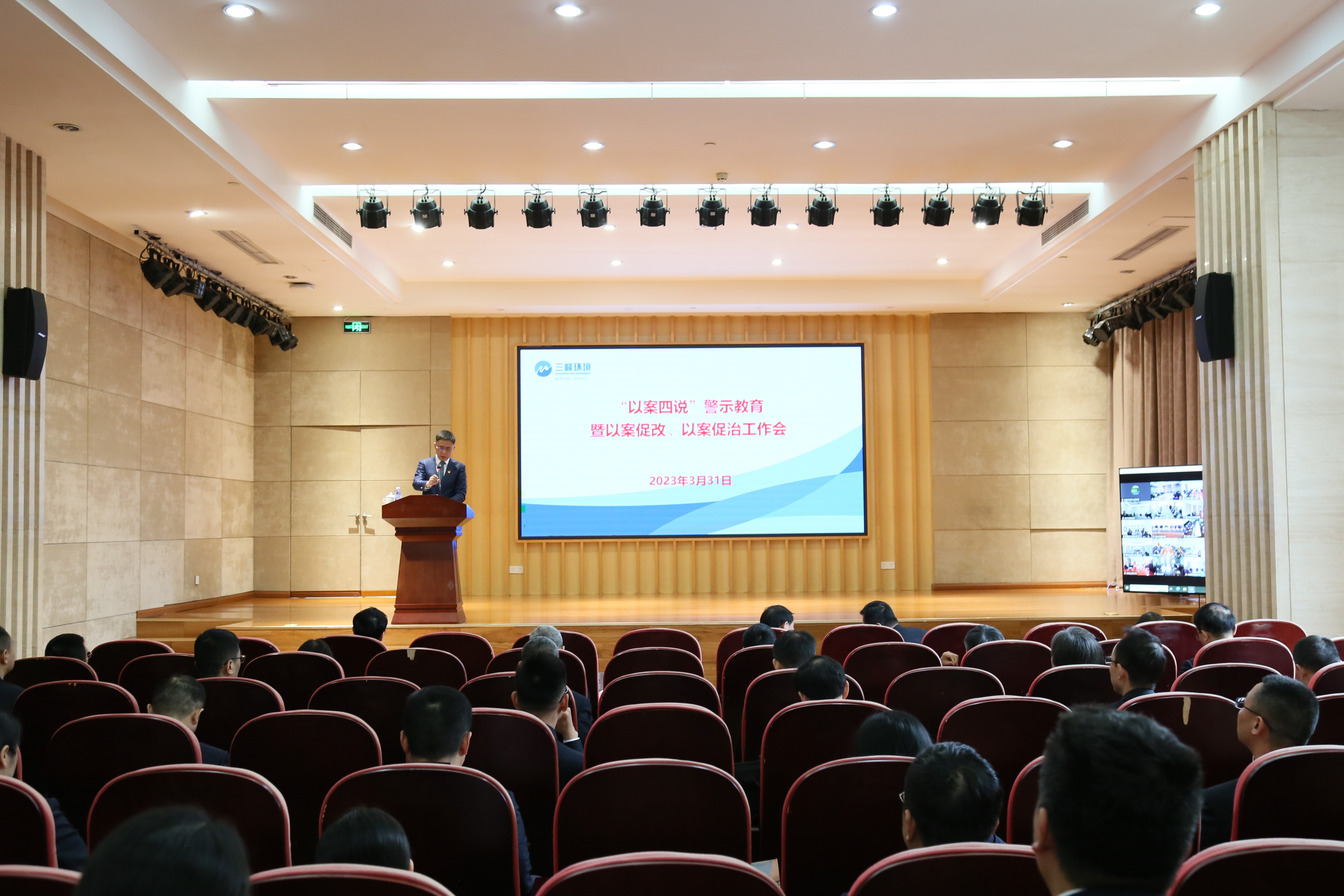 IMG_4810.JPG IMG_4810.JPG